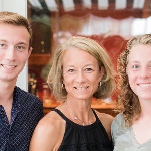 Meet your Posher, Amy